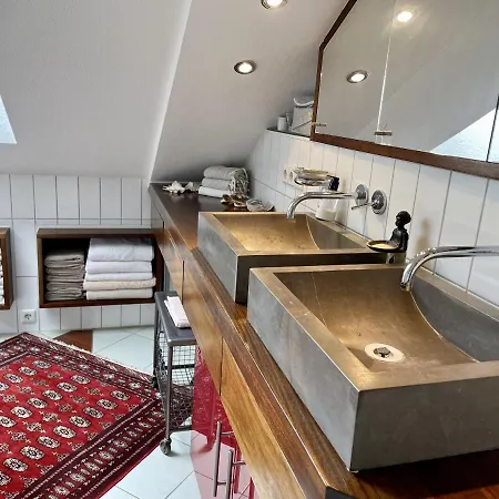 Guest Room In Stuttgart-Nord Exterior foto
