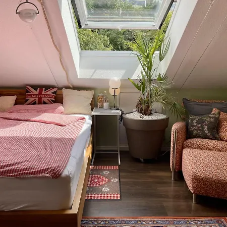 Guest Room In Stuttgart-Nord Exterior foto