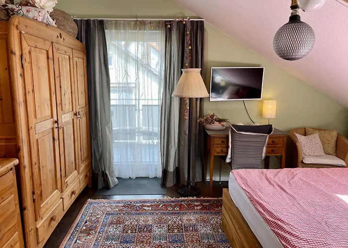 Guest Room In Stuttgart-Nord