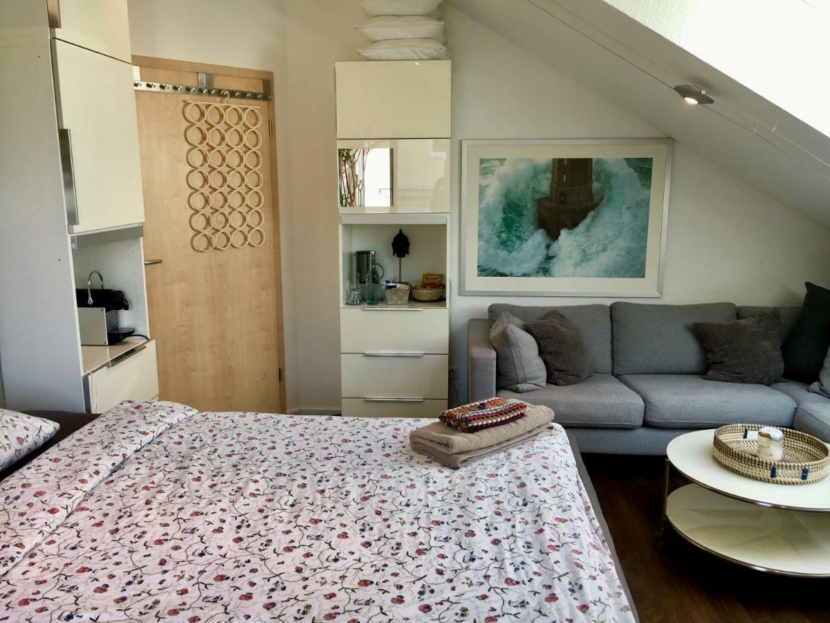 Homestay Guest In Stuttgart-nord Stuttgart